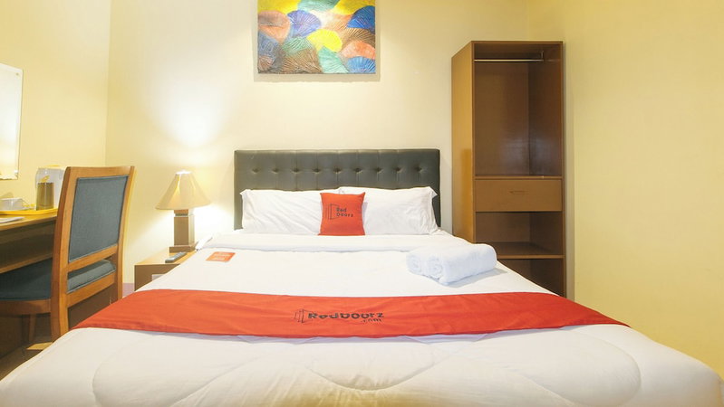 Reddoorz at Comfy Inn Ermita Manila, Manila, Philippines