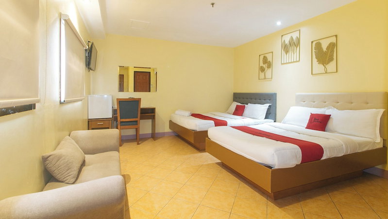 Reddoorz at Comfy Inn Ermita Manila, Manila, Philippines
