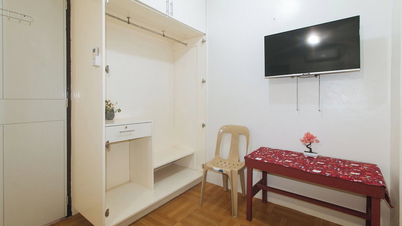 Nearest Hostel Pasay City By Reddoorz, Pasay, Philippines