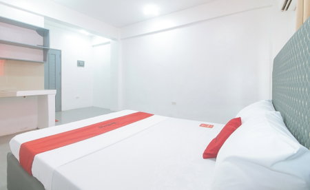 RedDoorz at Najar Residences near NAIA, Pasay, Philippines