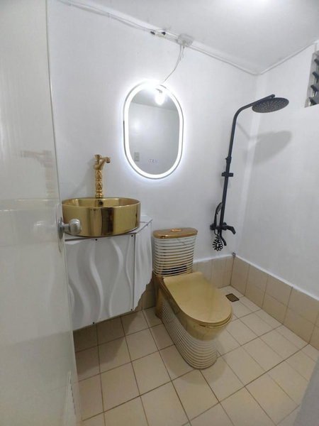 Luna Modern Guesthouse, Lipa, Philippines