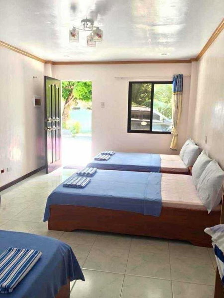 OYO 1166 Hotel Wooden Crib, Oslob, Philippines