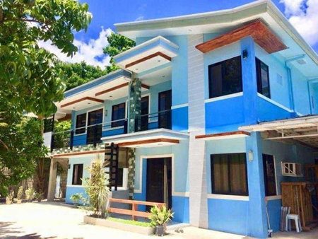 OYO 1166 Hotel Wooden Crib, Oslob, Philippines