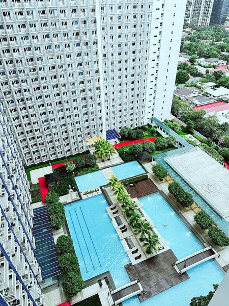 Fourth's Jazz Cozy Pad, Makati, Philippines