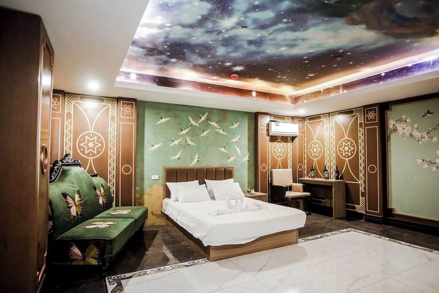 Underskies Spa and Hotel, Parañaque, Philippines