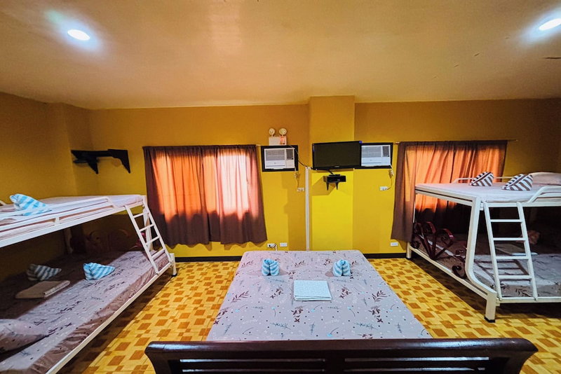 Sea Urchin Hotel near Hundred Islands, Alaminos, Philippines