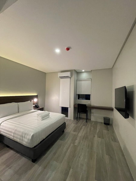 Mango Suites Angeles, Angeles City, Philippines