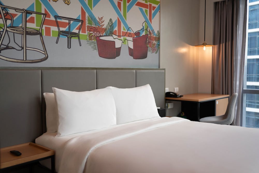 Mactan Island Stay Near Beach, Philippines