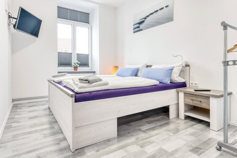 Allram "TopSleep" 24 hours checkin, Waidhofen an der Thaya, Austria