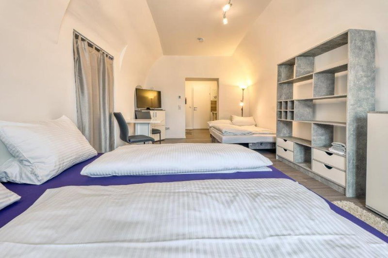 Allram "TopSleep" 24 hours checkin, Waidhofen an der Thaya, Austria