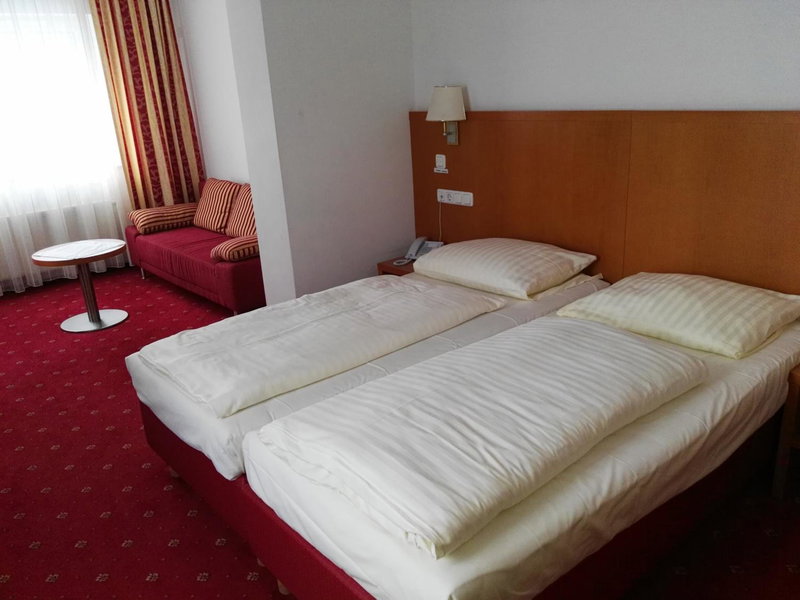 Hotel Wirt im Feld, Steyr, Austria