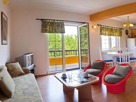 Apartments Villa Annika, Slatine, Croatia