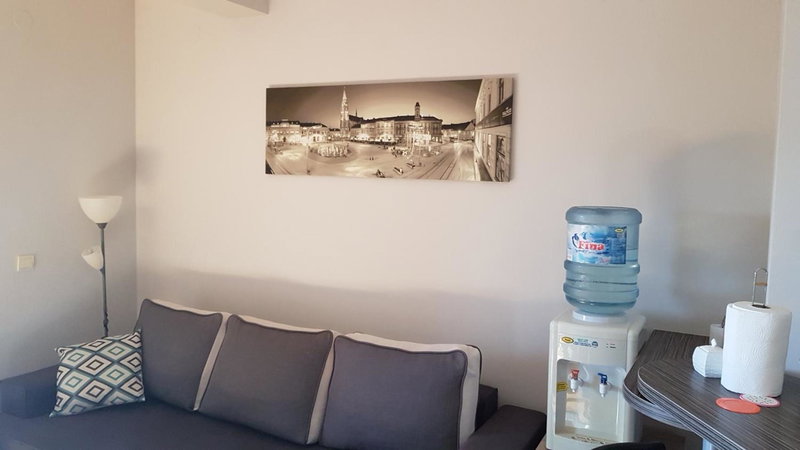 Apartment Viktor,parking, Osijek, Croatia