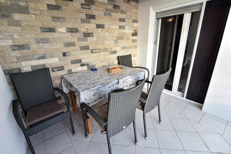 Apartmani LUNA, Vir, Croatia