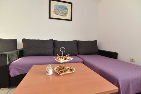 Apartmani LUNA, Vir, Croatia