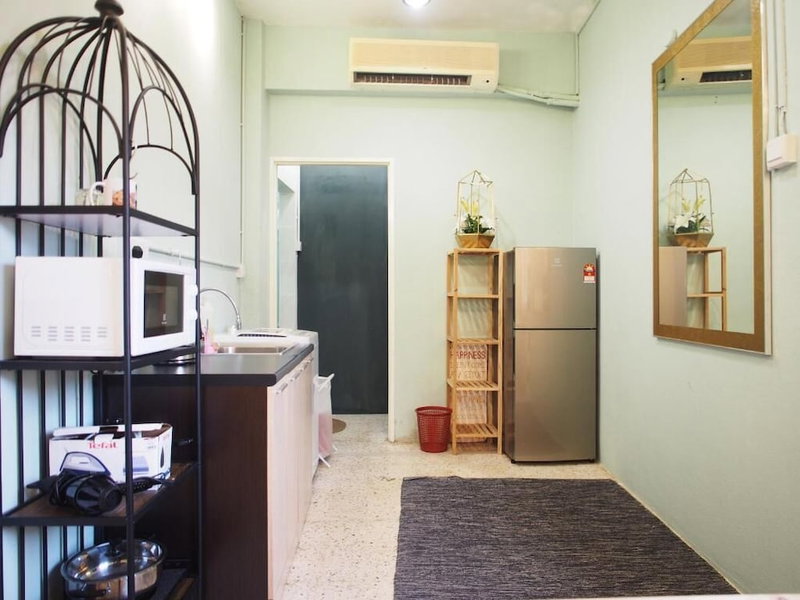 OYO HOME 90647 Mac Inn 94, George Town, Malaysia