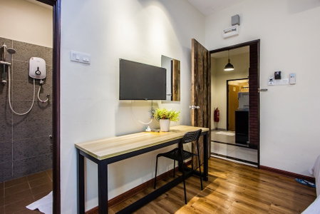 Surprised Homestay by uBook, Butterworth, Malaysia