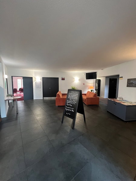 Logis Cottage Hotel Calais, Calais, France
