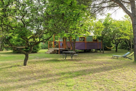 Domaine de Rhodes - Locations de Vacances / Vacation Rentals, Avignon, France