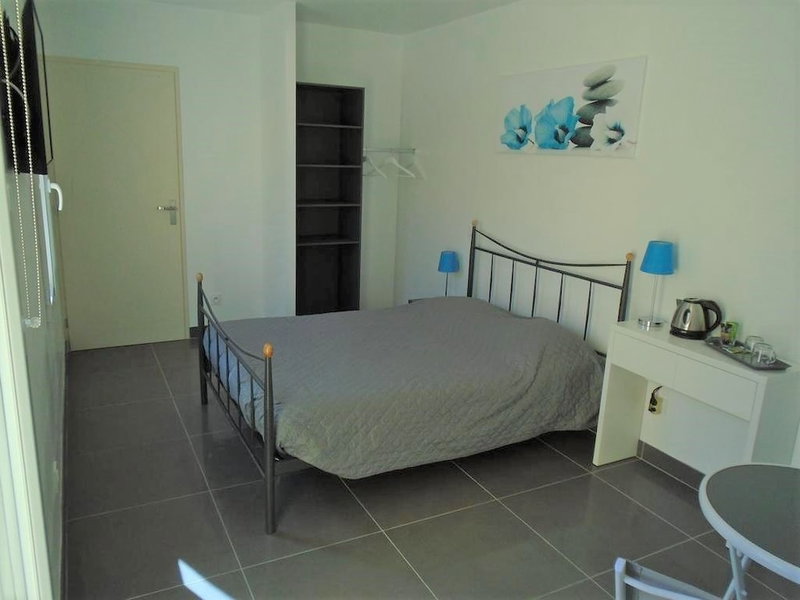 Chambre d'Hotes Les Trois Chemins, Cucugnan, France