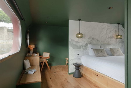 LA PENICHE Bed & Bicycle - Aigues Mortes, Aigues-Mortes, France