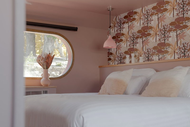 LA PENICHE Bed & Bicycle - Aigues Mortes, Aigues-Mortes, France