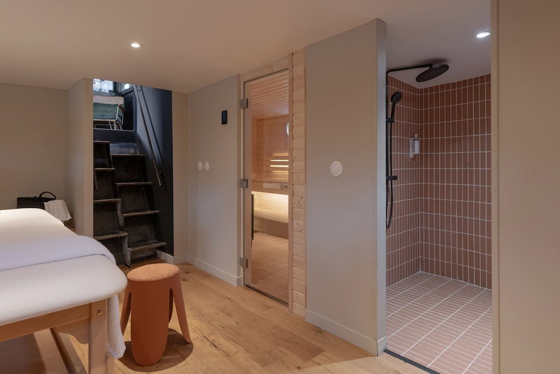 LA PENICHE Bed & Bicycle - Aigues Mortes, Aigues-Mortes, France