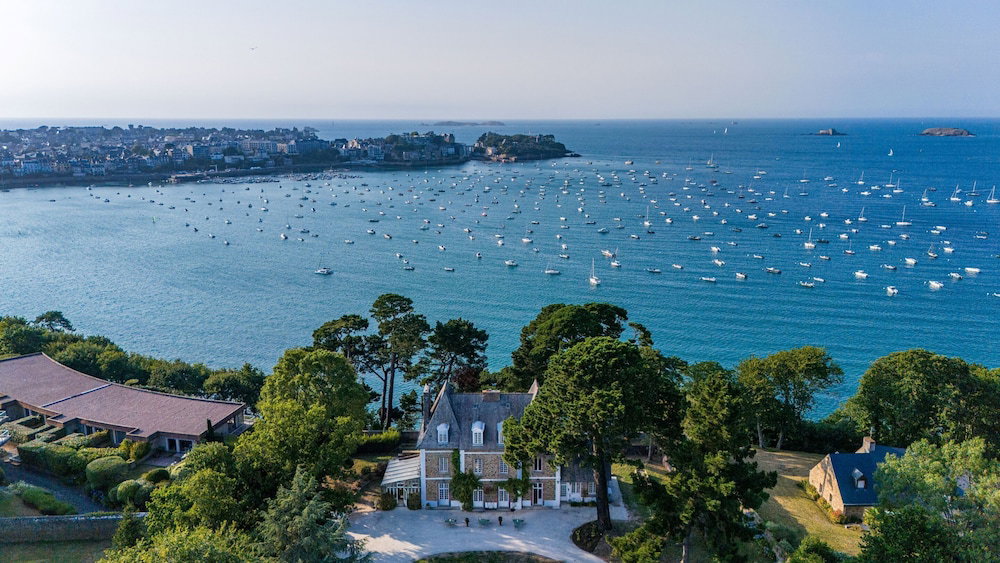 Villa Haute Guais, France