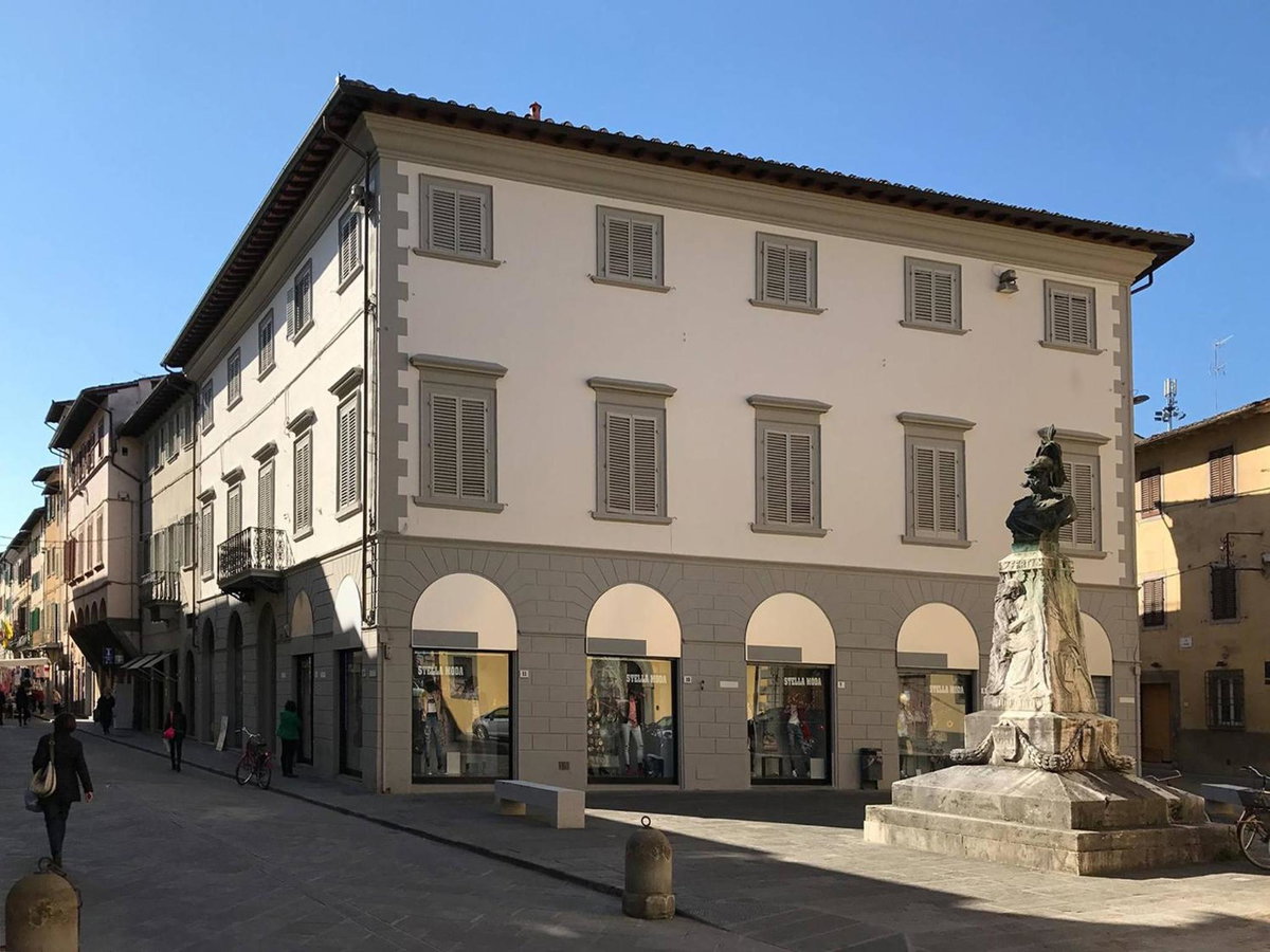 Palazzo Vasarri - Luxury design suites, Italy