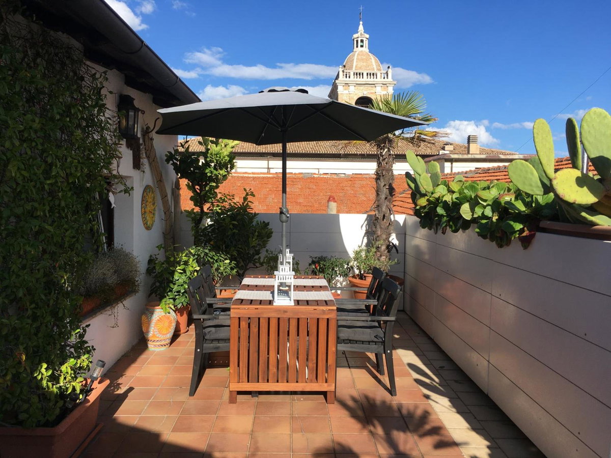 La Terrazza Sui Tetti, Italy