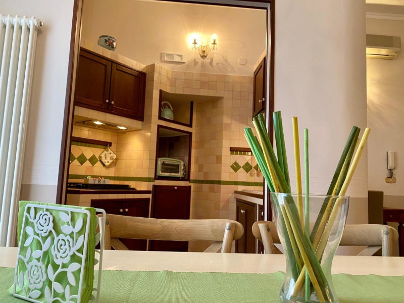 A DUE PASSI temporary apartment, Trani, Italy