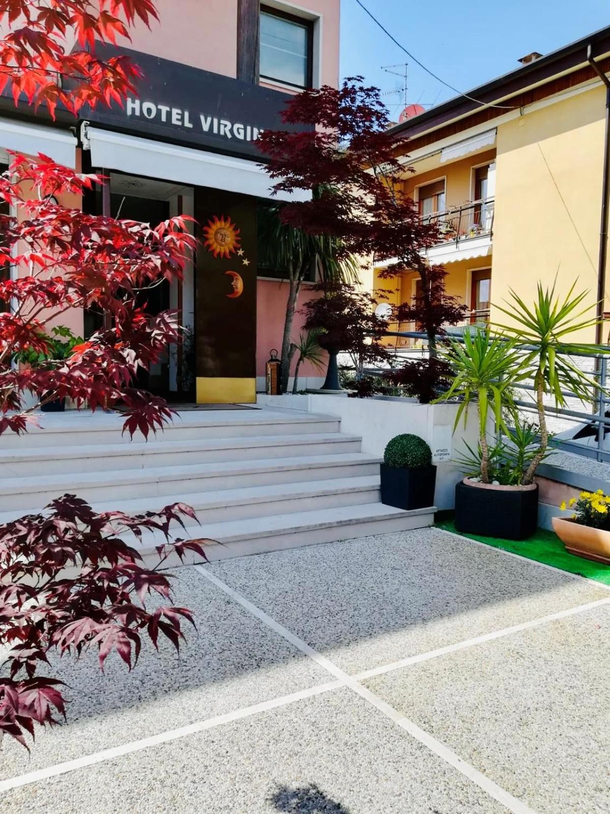 Hotel Virginia, Italy