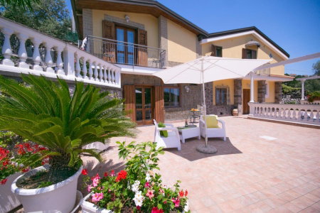 Villa Costanza sorrento B&b, Sant'Agnello, Italy