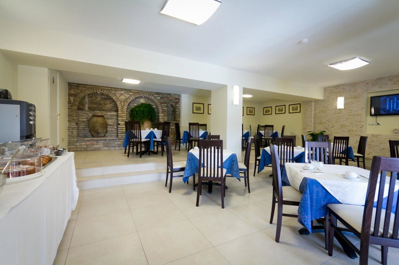 Hotel Donnini, Assisi, Italy