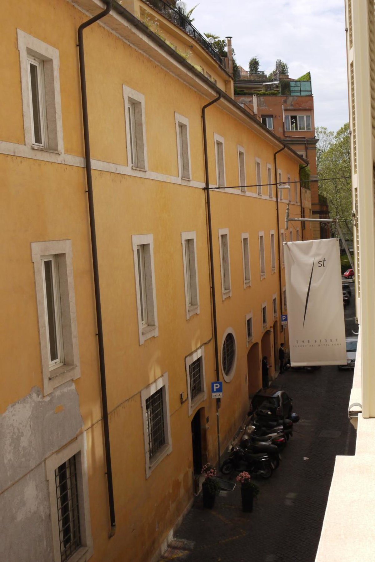 Maison Vantaggio, Italy