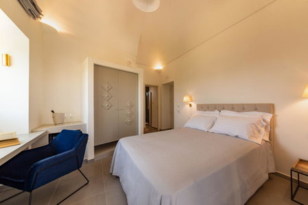 Insula Boutique Hotel, Procida, Italy