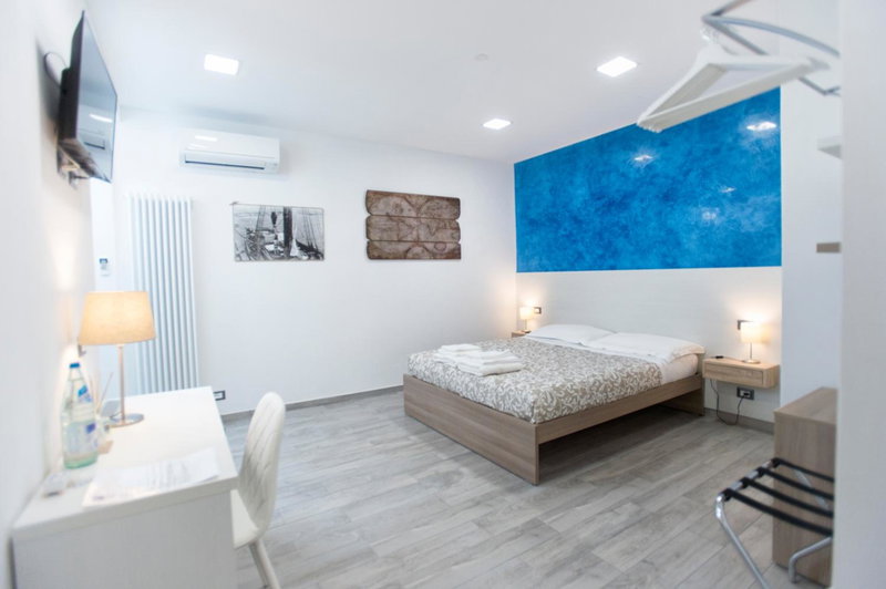 MarBianco B&B, Marina di Carrara, Italy