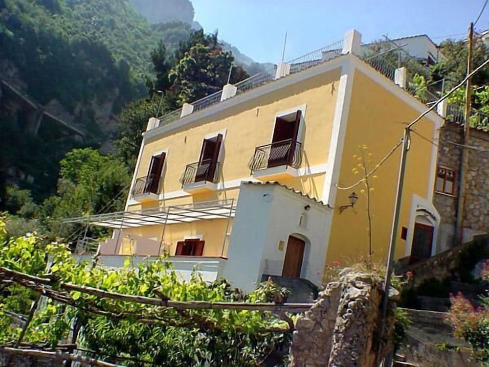 Villa Celentano, Italy
