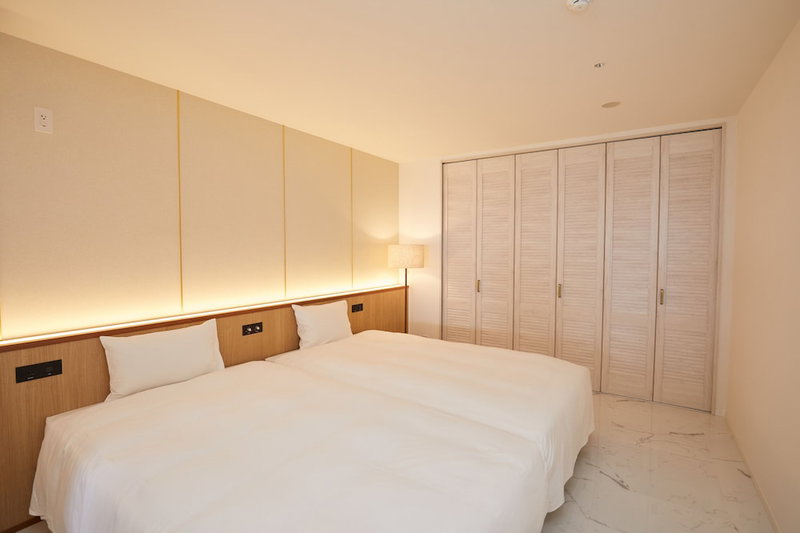 Lazor Sea Resort, Yomitan, Japan