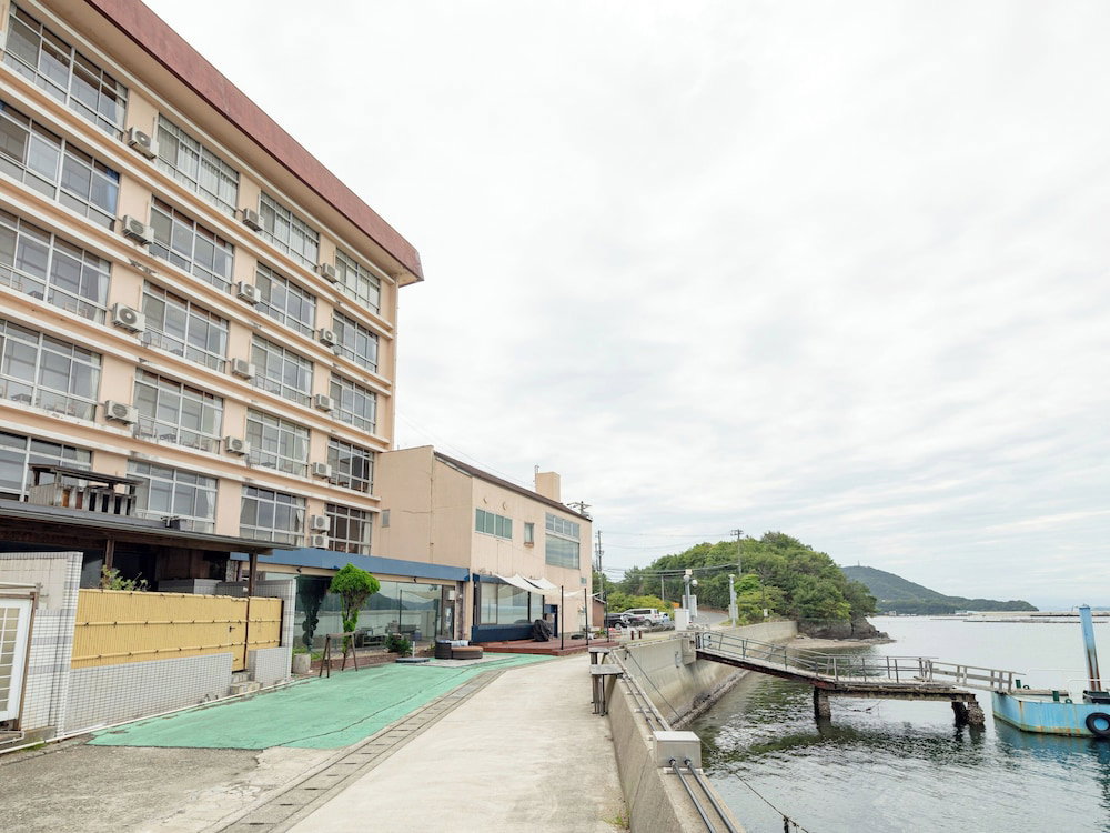 Shiozaki Onsen Awajishima kaijyo Hotel, Japan