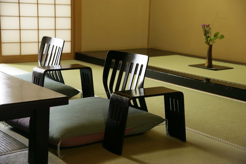 Matuya Sensen, Awara, Japan
