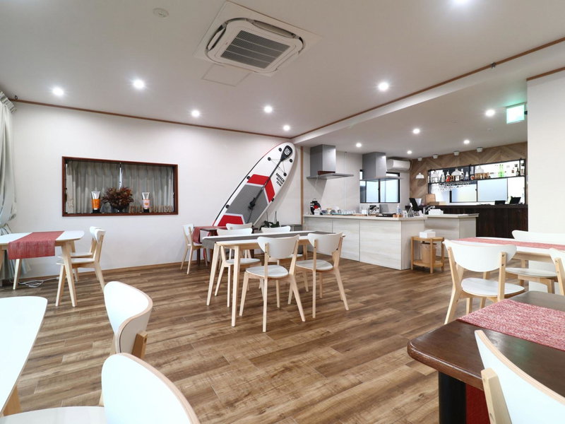 Hotel & Glamping ACT FUTTSU, Futtsu, Japan
