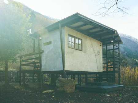 LOOF Tiny House Camp, Fuefuki, Japan