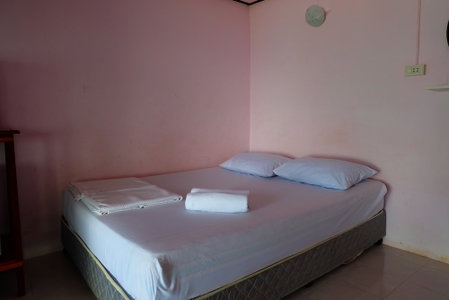 Roong Arun Resort, Chaiya, Thailand