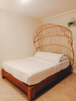 Shanti-Retreat Hotel, Pua, Thailand