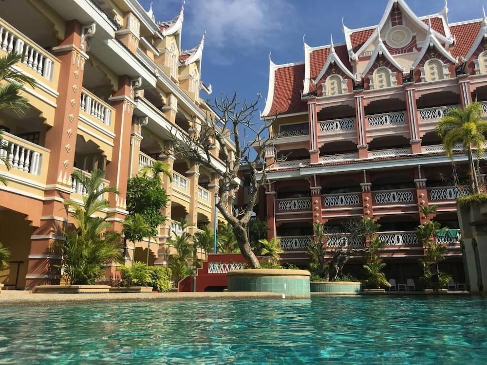 Hotel · Le Ayodhaya Palace Krabi Beach Resort, Krabi
