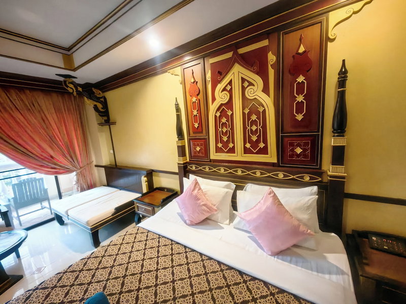 Le Ayodhaya Palace Krabi Beach Resort, Krabi, Thailand