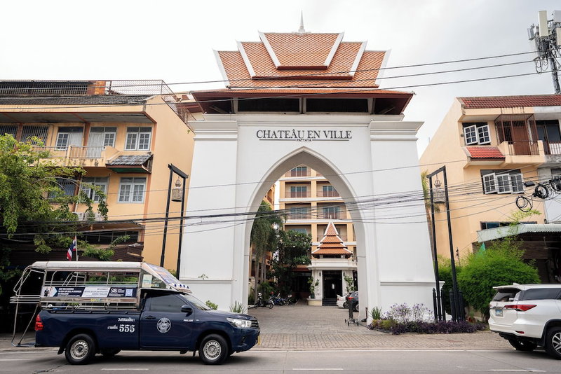 Sunday Chateau En Ville Pattaya, Pattaya, Thailand