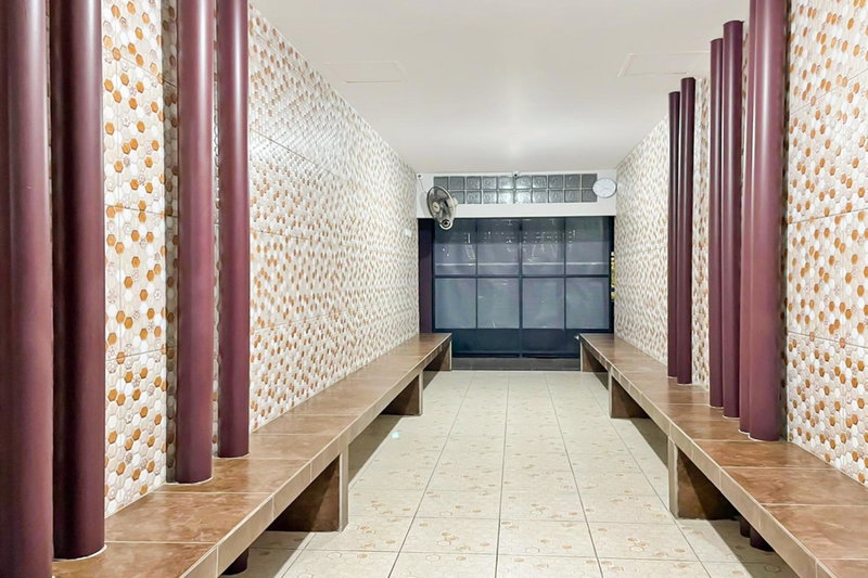 Hotel O Kbr Home, Tangerang, Indonesia