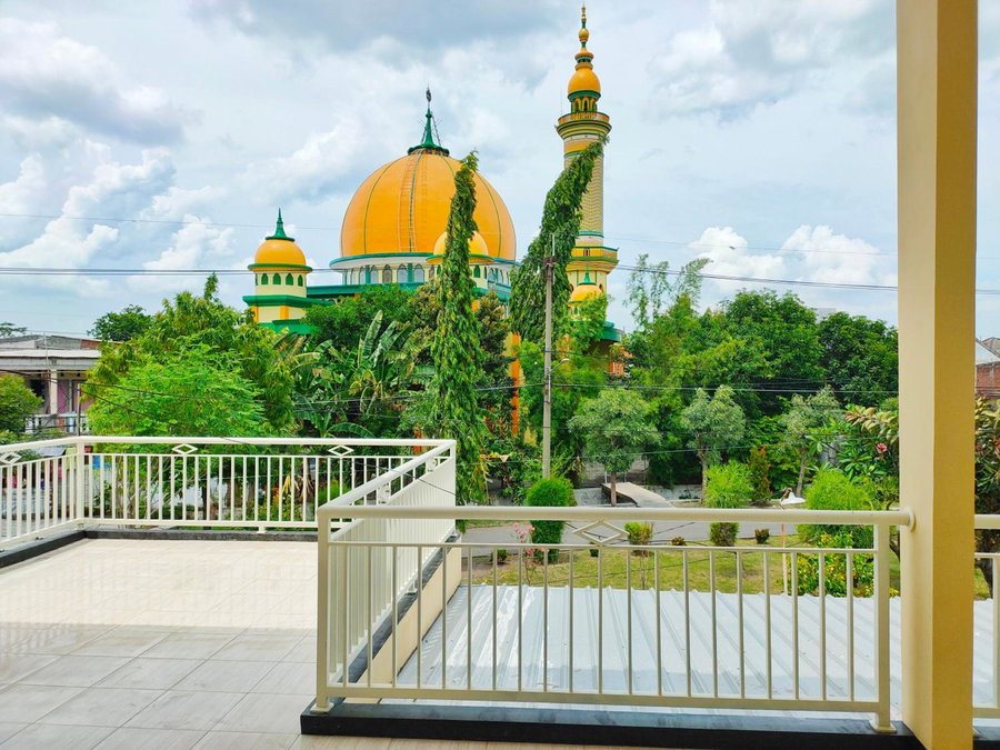 Surabaya Homey near ITS Syariah, Surabaya, Indonesia
